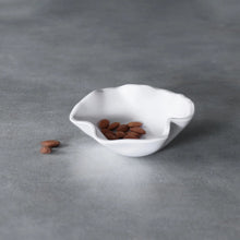 Load image into Gallery viewer, Beatriz Ball: Vida Nube Mini Bowl White